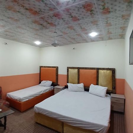 New Pak Royal Hotel Lahore Luaran gambar